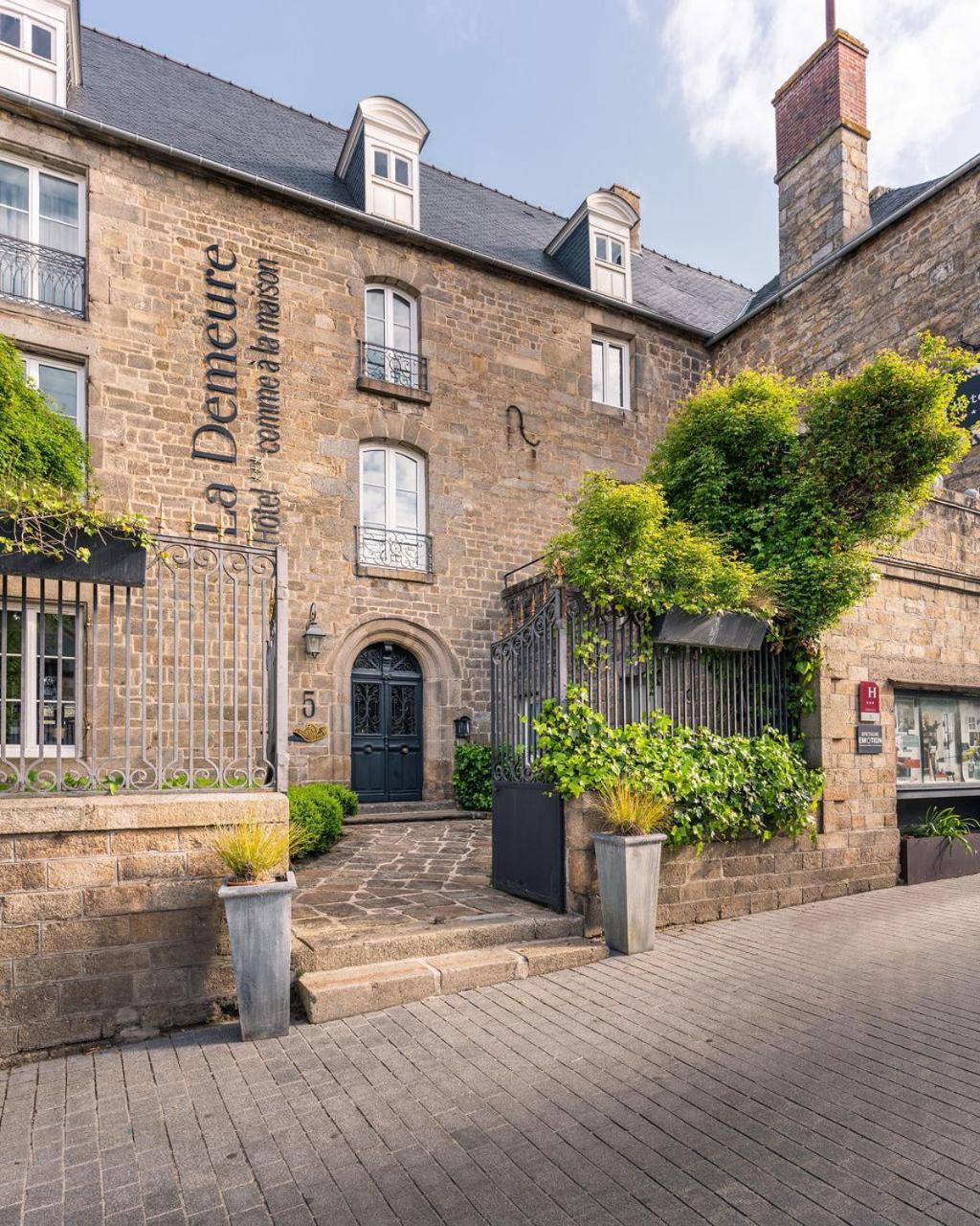 Hotel La Demeure Guingamp Exterior foto